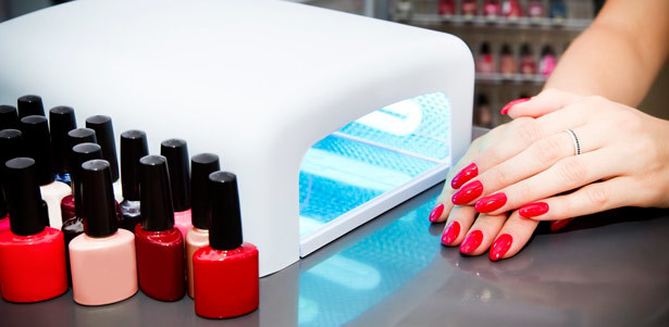 Классический маникюр и педикюр с покрытием Shellac CND в студии красоты Sharm Studio. **Скидка до 72%**. Москва - kupikupon.ru Классический маникюр и педикюр с покрытием Shellac CND в студии красоты Sharm Studio. **Скидка до 72%**