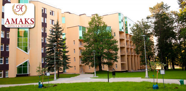 Проживание 2 или 3 дня для одного или двоих в номерах «Стандарт» с 3-разовым питанием, посещением сауны, бассейна и другими услугами в новом загородном курорте-отеле «Красная Пахра» от сети Amaks Hotels & Resorts в 30 км от МКАД. **Скидка до 32%**. Москва - kupikupon.ru Проживание 2 или 3 дня для одного или двоих в номерах «Стандарт» с 3-разовым питанием, посещением сауны, бассейна и другими услугами в новом загородном курорте-отеле «Красная Пахра» от сети Amaks Hotels & Resorts в 30 км от МКАД. **Скидка до 32%**
