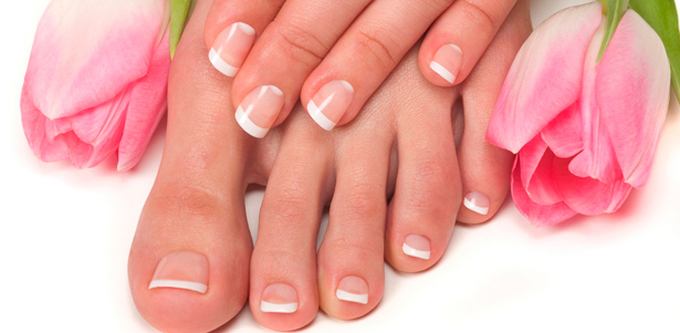 Классический или европейский маникюр и педикюр с покрытием лаком или Shellac в студии Marilyn Monroe. **Скидка до 68%**. Москва - kupikupon.ru Классический или европейский маникюр и педикюр с покрытием лаком или Shellac в студии Marilyn Monroe. **Скидка до 68%**