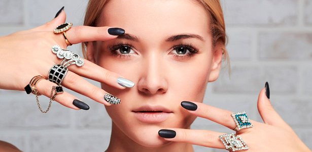 Маникюр и педикюр с покрытием Shellac, наращивание ногтей, стрижка, креативное окрашивание, «Ботокс для волос», чистка лица, шугаринг и многое другое в студии красоты SecretRoom. **Скидка до 70%**. Москва - kupikupon.ru Маникюр и педикюр с покрытием Shellac, наращивание ногтей, стрижка, креативное окрашивание, «Ботокс для волос», чистка лица, шугаринг и многое другое в студии красоты SecretRoom. **Скидка до 70%**