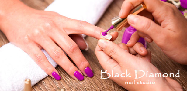 Европейский маникюр и педикюр + покрытие гель-лаком Shellac + дизайн двух ногтей в сети салонов красоты Black Diamond. **Скидка до 73%**. Москва - kupikupon.ru Европейский маникюр и педикюр + покрытие гель-лаком Shellac + дизайн двух ногтей в сети салонов красоты Black Diamond. **Скидка до 73%**