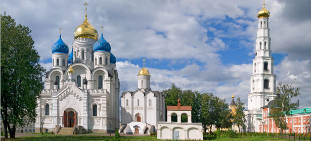 Увлекательная и познавательная экскурсия по монастырям и храмам Подмосковья. Там, где начинается история... Скидка 48%. Москва - kupikupon.ru Увлекательная и познавательная экскурсия по монастырям и храмам Подмосковья. Там, где начинается история... Скидка 48%