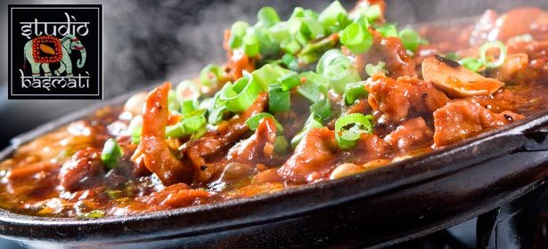 Меню индийской кухни, алкогольные коктейли и безалкогольные напитки, пиво, кальяны + скидка 20% на винную карту и крепкий алкоголь в чистом виде в городском dj-кафе Studio Basmati. **Скидка 50%**. Москва - kupikupon.ru Меню индийской кухни, алкогольные коктейли и безалкогольные напитки, пиво, кальяны + скидка 20% на винную карту и крепкий алкоголь в чистом виде в городском dj-кафе Studio Basmati. **Скидка 50%**