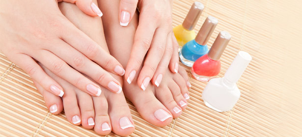 Маникюр, педикюр, Shellac от студии красоты Virginia + парафинотерапия (скраб, крем, шоколадный парафин) в подарок! **Скидка до 85%**. Москва - kupikupon.ru Маникюр, педикюр, Shellac от студии красоты Virginia + парафинотерапия (скраб, крем, шоколадный парафин) в подарок! **Скидка до 85%**