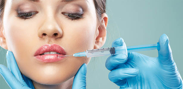 Увеличение губ препаратом Surgiderm XP30 или Juvederm Ultra 4 от специалистов салона LoveFlower в медицинском центре «Контур Мед». Пухлые красивые губы всего за одно посещение! **Скидка до 72%**. Москва - kupikupon.ru Увеличение губ препаратом Surgiderm XP30 или Juvederm Ultra 4 от специалистов салона LoveFlower в медицинском центре «Контур Мед». Пухлые красивые губы всего за одно посещение! **Скидка до 72%**