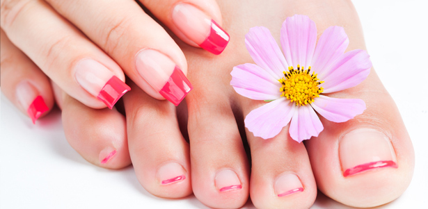 Маникюр и педикюр (женский или мужской) + покрытие Shellac в один тон или покрытием «Фен-Шуй» в студии ногтевого дизайна New Nails. **Скидка до 65%**
. Москва - kupikupon.ru Маникюр и педикюр (женский или мужской) + покрытие Shellac в один тон или покрытием «Фен-Шуй» в студии ногтевого дизайна New Nails. **Скидка до 65%**