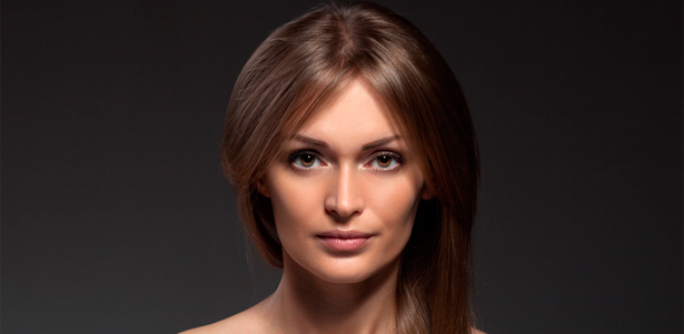 Подтяжка лица жидкими нитями, контурная пластика губ, скул, подбородка в косметологическом центре «Бьюти Клиник». **Скидка до 76%**