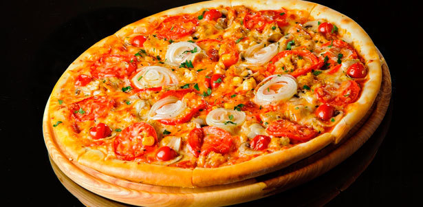 2 или 4 любые пиццы диаметром 33 см в сети кафе «Ариба Пицца». **Скидка до 53%**