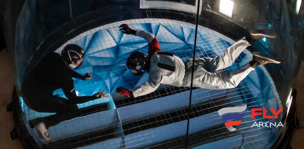 5 или 10 минут полета в аэротрубе от компании Fly Arena со **скидкой до 50%**