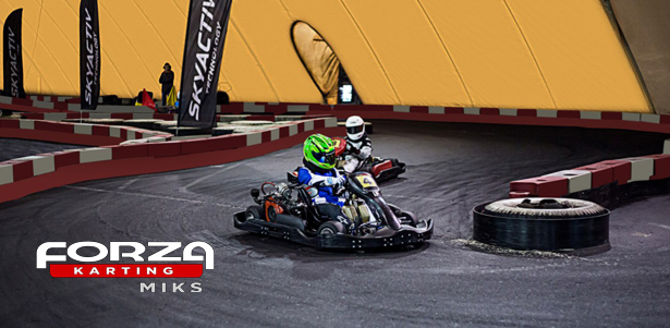 Десятиминутные заезды на картах для взрослых и детей в картинг-центре Forza Karting Miks **со скидкой 50%**