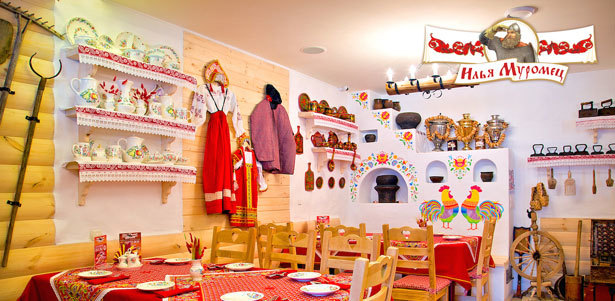 Все меню кухни и напитки или проведение банкета в сети ресторанов русской кухни «Илья Муромец». **Скидка 30%**