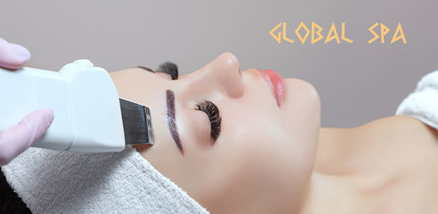 1 или 2 сеанса ультразвуковой, механической или комбинированной чистки, всесезонного пилинга или карбокситерапии лица в студии красоты Global Spa. **Скидка до 74%**
