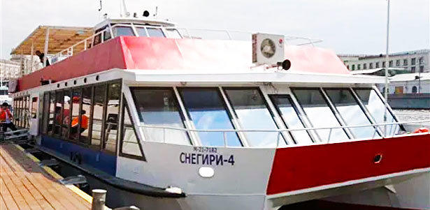 Речная прогулка на теплоходе по экспресс-маршруту от парка «Зарядье» до Воробьевых гор от судоходной компании «Речные линии». **Скидка 10%**
