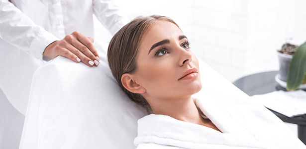 SMAS-лифтинг на аппарате Ulthera System или Ultraformer, фотоомоложение, RF-лифтинг, лечение гипергидроза, биоревитализация, тредлифтинг, чистка лица, контурная пластика, лазерная эпиляция и многое другое в центрах TsovEL beauty. **Скидка до 65%**