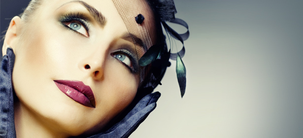 Перманентный макияж бровей, губ или глаз на выбор в салоне красоты i-Look **со скидкой до 85%** + скидка на процедуры по уходу за лицом и кожей головы