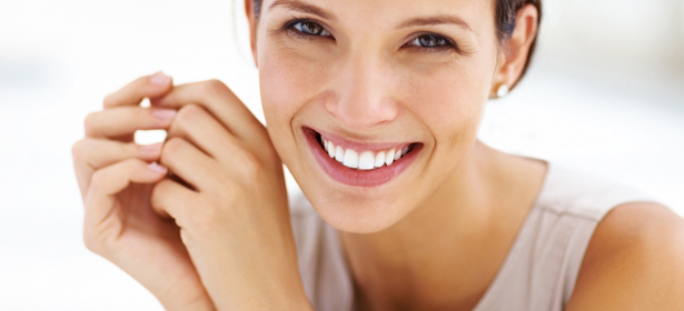 Профессиональная гигиена полости рта в стоматологической клинике «Династия»: консультация врача, ультразвуковая чистка зубов, снятие зубного камня, фторирование и не только. **Скидка 69%**