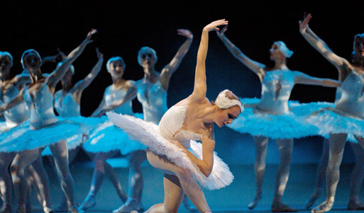 Знаменитое «Лебединое озеро» в балет-холле «Аврора Палас» в центре Санкт-Петербурга! <font color="#99cc00"><b>Скидка 50%</b></font>: заплатите <font color="#99cc00">1000 вместо <s>2000 р.</s></font> и прикоснитесь к легенде русского балета!