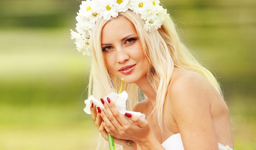 <font color="#99cc00"><b>60% скидка</b></font> на комплекс суперпопулярных услуг этого лета от имидж-студии “Марафет”! Блондирование волос + восстанавливающий уход и укладка феном всего за <font color="#99cc00">600 вместо <s>1500</s> рублей</font>!