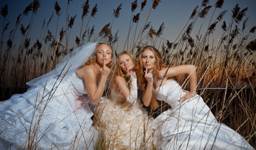 Позвольте себе быть лучше всех! <font color="#759300"><b>Скидка 65%</b></font> на эксклюзивные свадебные и вечерние платья в ателье «Швейница»