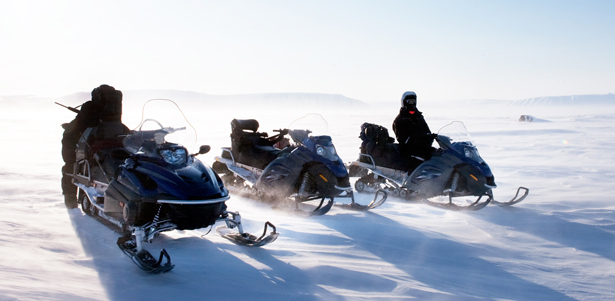 Прокат снегоходов на 30 или 60 минут для 1 или 2 человек на горнолыжном курорте «Пухтолова гора». **Скидка до 62%** 
